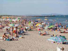 Résidence privée, 50 m plage de la Roquille, entièrement climatisé